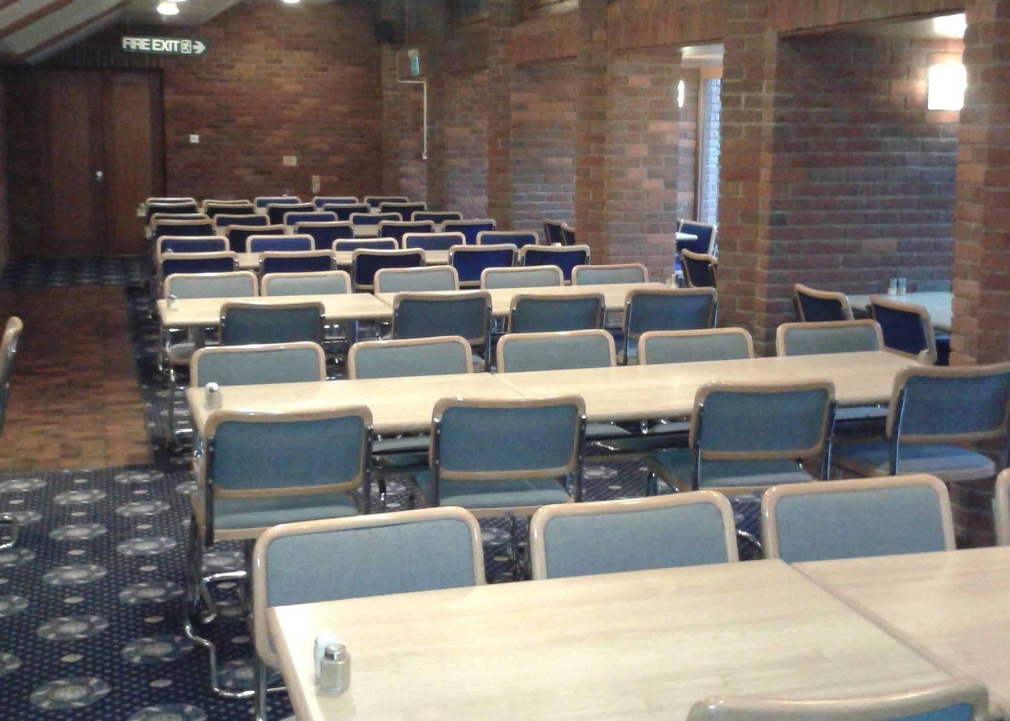 Robinson College - University Of Cambridge Esterno foto